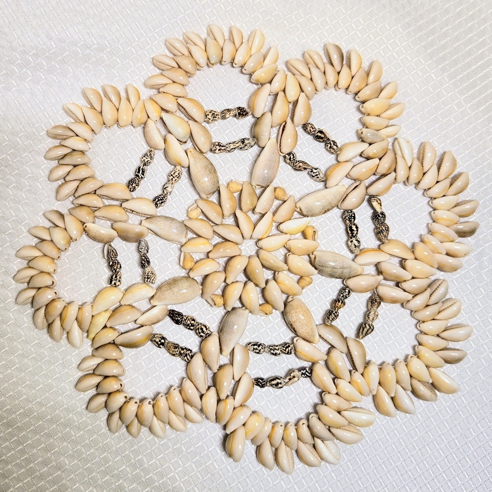 Vtg Cowrie Seashell Trivet Wall Hanging Doily Boho Beach Tropical Tiki Placemat